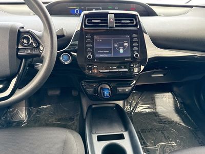 2022 Toyota Prius — photo 18 view