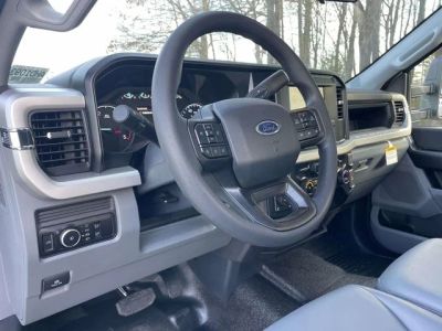2026 Ford F-350SD - Photo 14