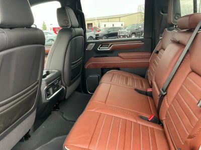 2026 GMC Sierra 3500HD - Photo 17