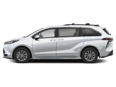 2026 Toyota Sienna - Photo 3