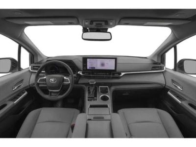 2026 Toyota Sienna - Photo 7