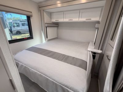 2026 Thor Motor Coach CHATEAU - Photo 16