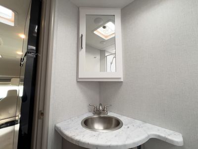 2026 Thor Motor Coach CHATEAU - Photo 19
