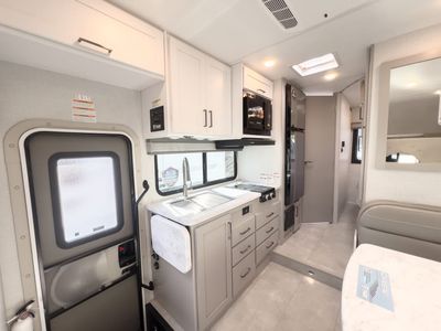 2026 Thor Motor Coach CHATEAU - Photo 7