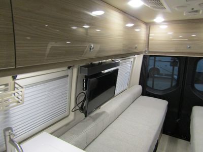 2022 Winnebago BOLDT - Photo 11
