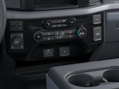2026 Ford Super Duty - Photo 15