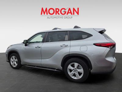 2023 Toyota Highlander — detail view