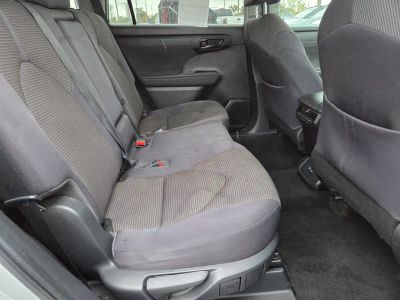 2023 Toyota Highlander — photo 13 view