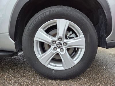 2023 Toyota Highlander — photo 17 view