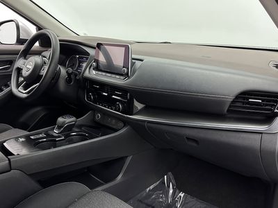 2022 Nissan Rogue - Photo 32