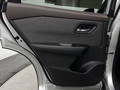 2022 Nissan Rogue - Photo 23
