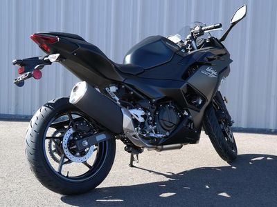 2026 Kawasaki Ninja 500 ABS Metallic Flat Spark Black - Photo 3