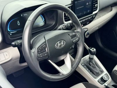 2025 Hyundai Venue - Photo 18