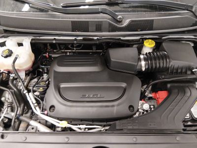 2025 Chrysler Pacifica - Photo 9