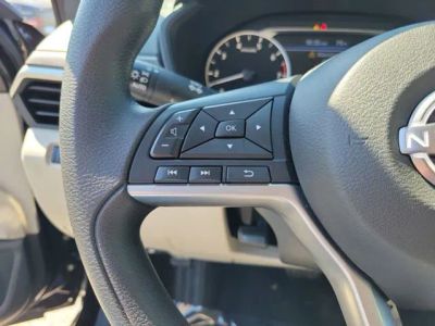 2025 Nissan Altima — photo 13 view
