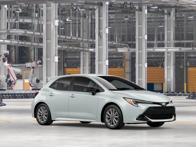 2026 Toyota Corolla Hatchback — photo 14 view