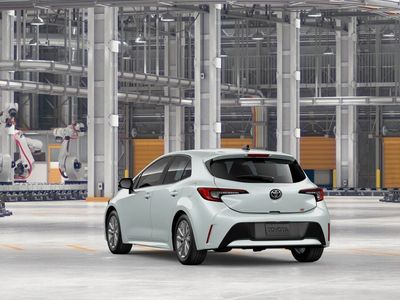 2026 Toyota Corolla Hatchback — photo 7 view