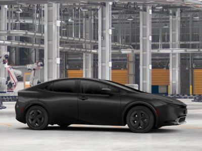 2026 Toyota Prius Plug-in Hybrid - Photo 15