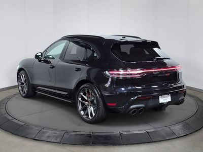 2025 Porsche Macan - Photo 3
