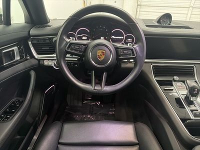 2021 Porsche Panamera - Photo 22