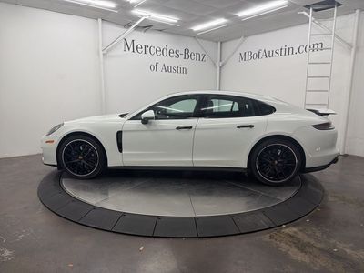 2021 Porsche Panamera - Photo 4