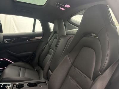2021 Porsche Panamera - Photo 20