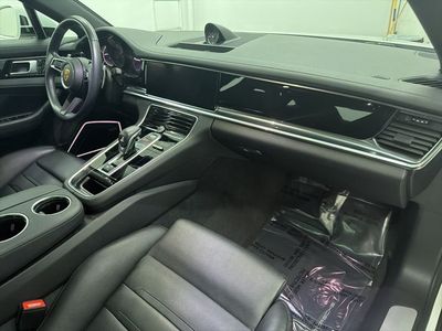 2021 Porsche Panamera - Photo 28