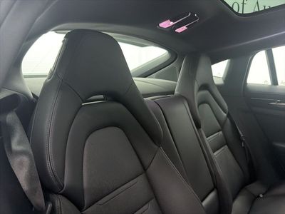 2021 Porsche Panamera - Photo 26