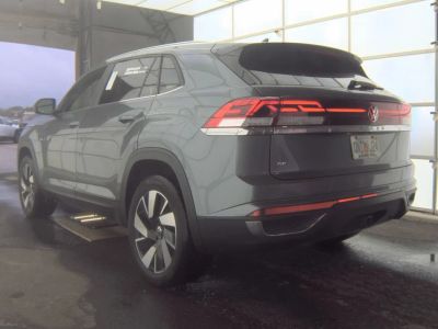 2025 Volkswagen Atlas Cross Sport - Photo 3