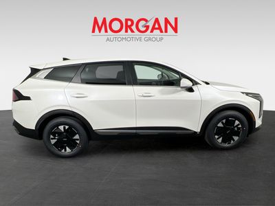 2026 Kia Sportage Hybrid — side profile view