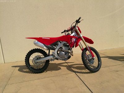 2026 Honda CRF250R - Photo 4