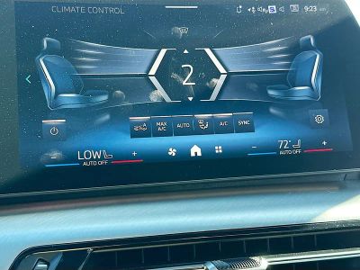 2026 BMW X1 — photo 13 view