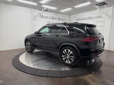 2026 Mercedes-Benz GLE — detail view