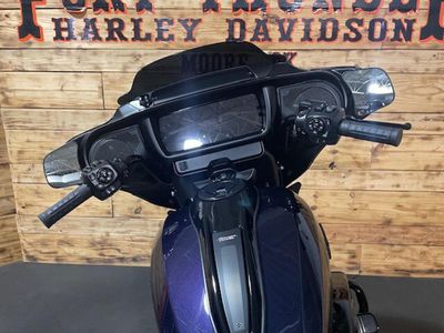2025 Harley-Davidson FLHX - Street Glide — photo 14 view