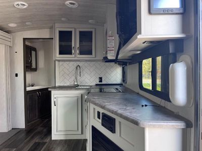 2022 Keystone RV Cougar Half-Ton - Photo 6