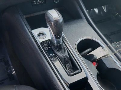 2022 Nissan Altima — photo 13 view