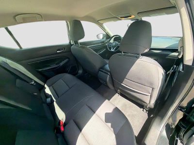 2022 Nissan Altima — photo 26 view