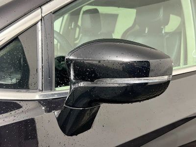 2024 Chrysler Pacifica — photo 10 view