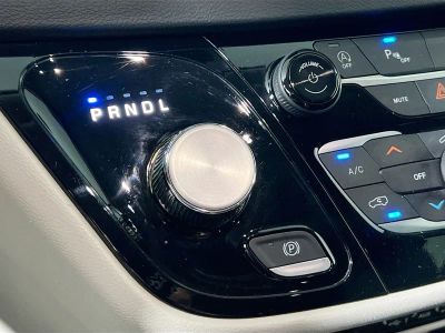 2024 Chrysler Pacifica — photo 21 view