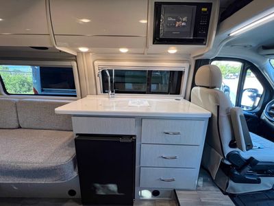 2026 Thor Motor Coach TELLARO - Photo 8