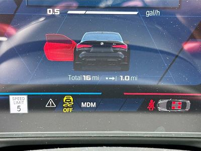 2026 BMW M4 — photo 9 view