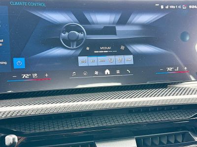 2026 BMW M4 — photo 13 view