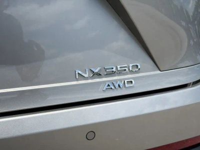 2022 Lexus NX — photo 11 view