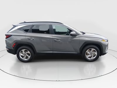 2024 Hyundai Tucson — photo 8 view