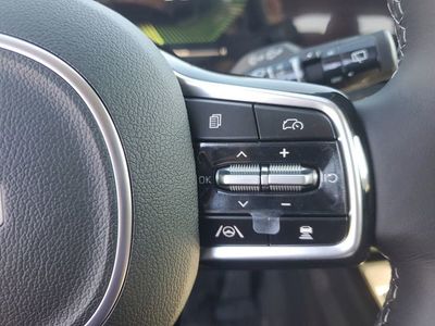 2025 Kia Sorento — photo 12 view