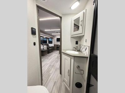2025 Wayfinder RV GO EXPLORE - Photo 10