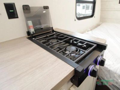 2027 Venture RV Campbound — photo 11 view