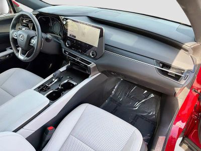 2023 Lexus RX — photo 14 view