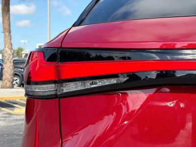 2023 Lexus RX — photo 10 view