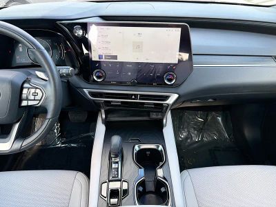 2023 Lexus RX — photo 19 view